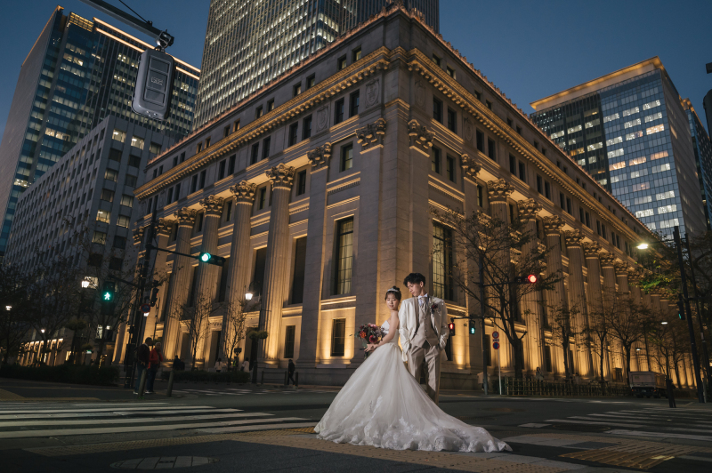 夕方の日本橋ロケから東京駅＆丸の内イルミへ贅沢な洋装ロケーション撮影プランです♪