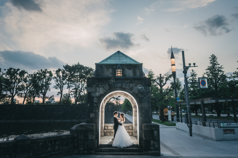 光の演出が幻想的な和田倉門