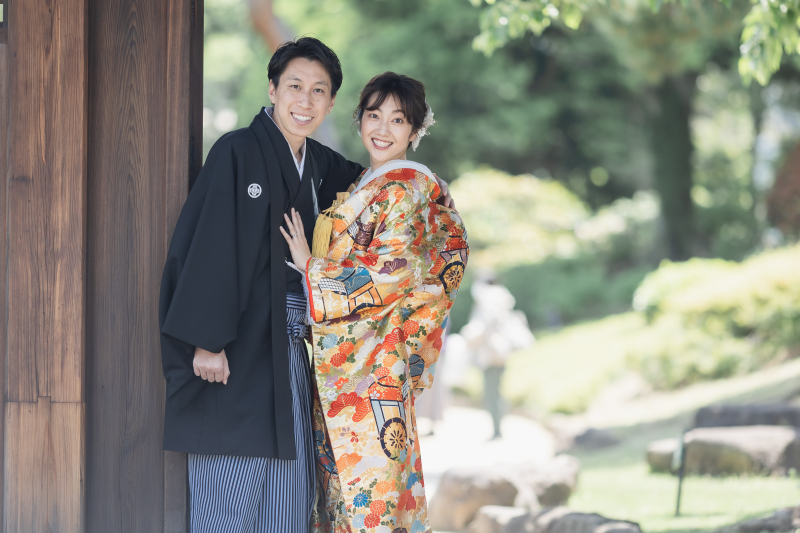 日本庭園の門前