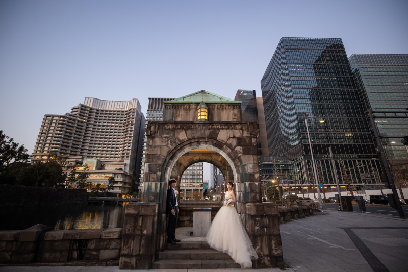 歴史を感じる和田倉門で♡