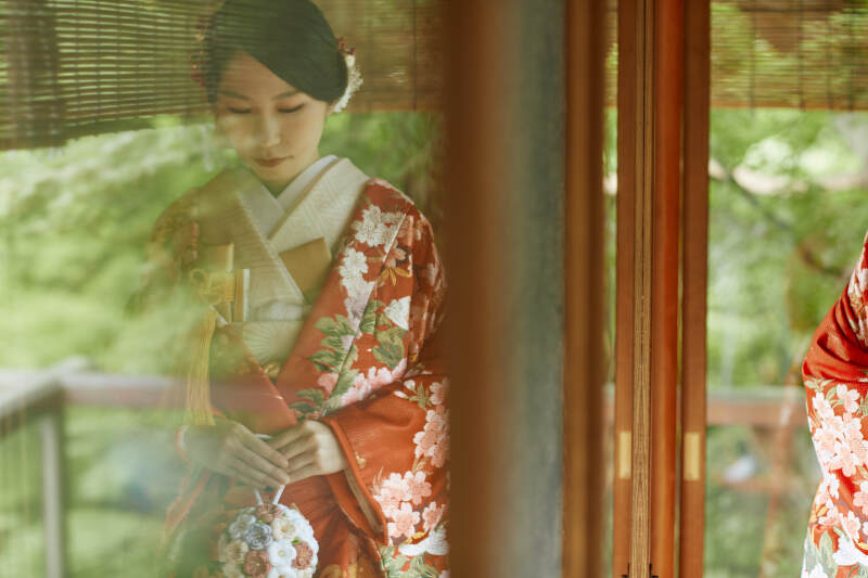 ガラスに映るご新婦