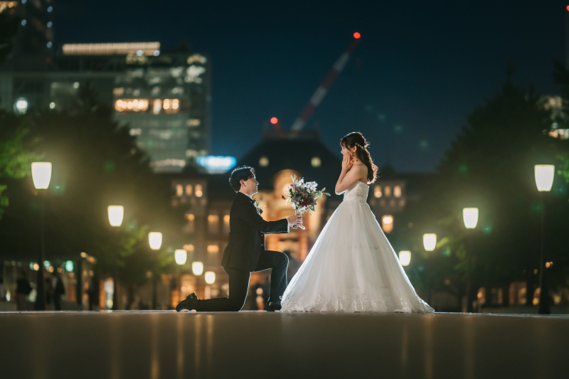 駅前でのプロポーズショット