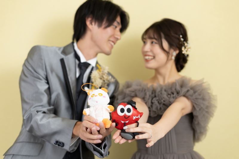 お気に入りの小物と一緒に