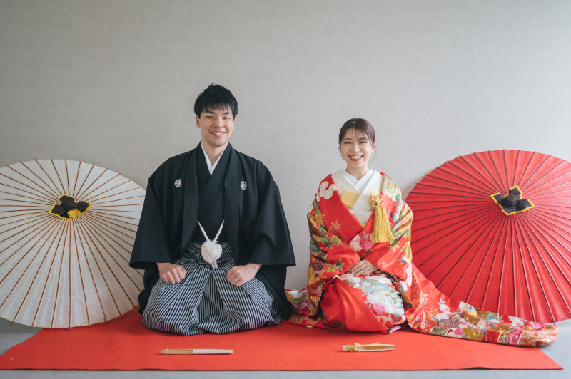 緋毛氈で正座ショット