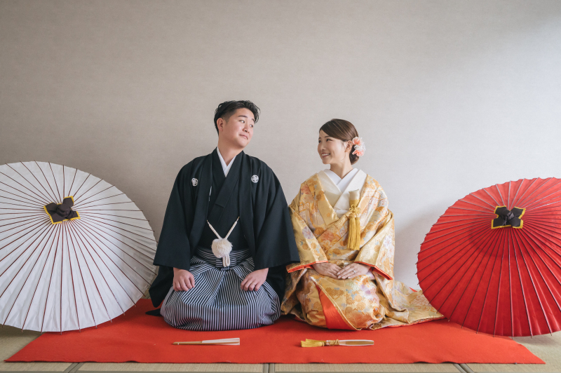 畳と毛氈を敷いてみたり！