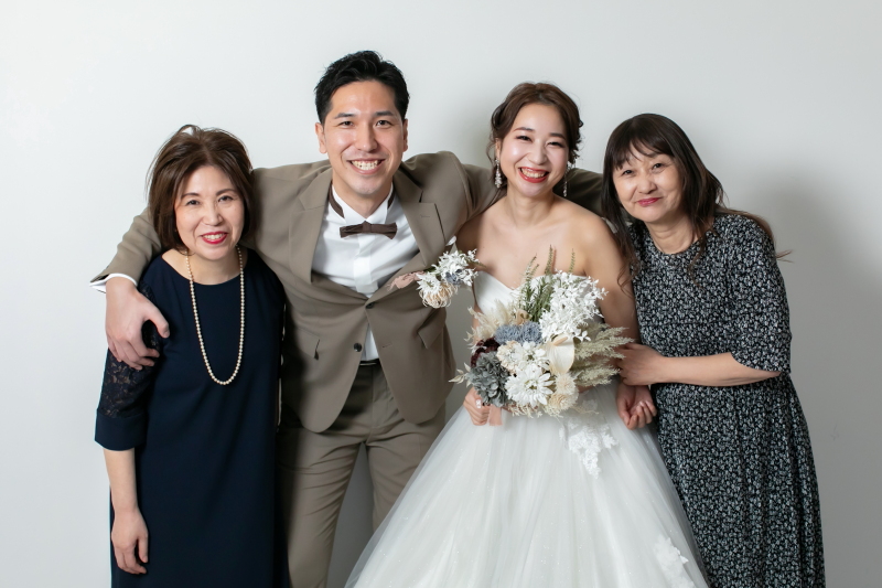 ご両家ご両親など、ご家族写真も無料でお撮りできます