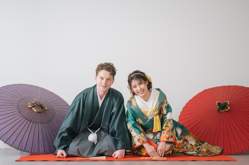 STUDIO BLUE TOKYO_色打掛・着物が豊富
