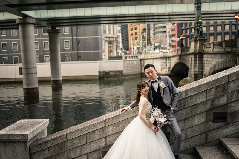 【60日前】東京駅&丸の内・日本橋｜スタジオ撮影＆２着目ドレス無料｜美肌・痩身補正全データレタッチ付き《土日追加料金無料》