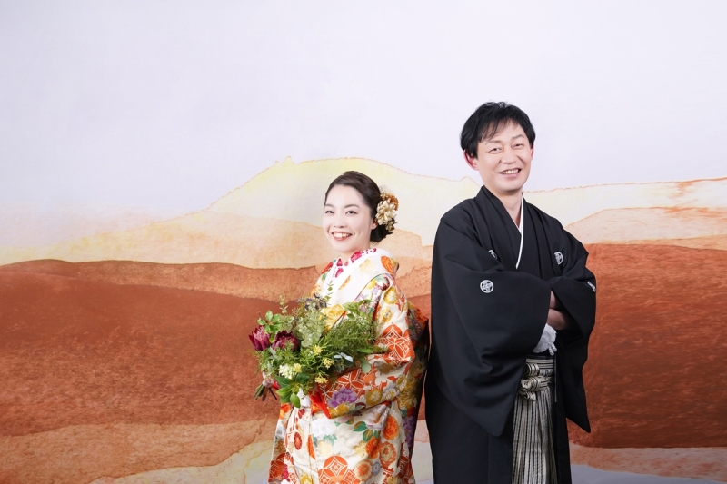 見つめ合いながら