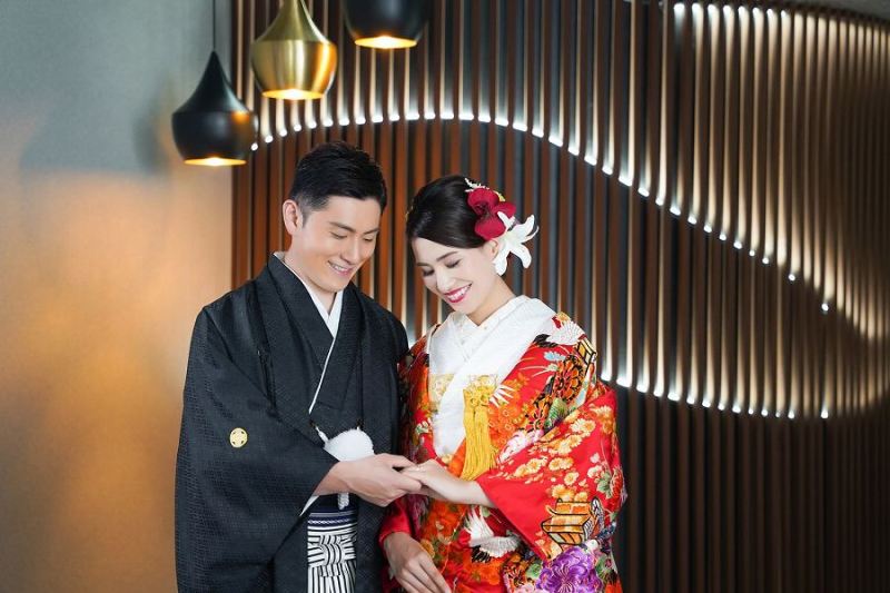 繋がれた手に想いを込めて