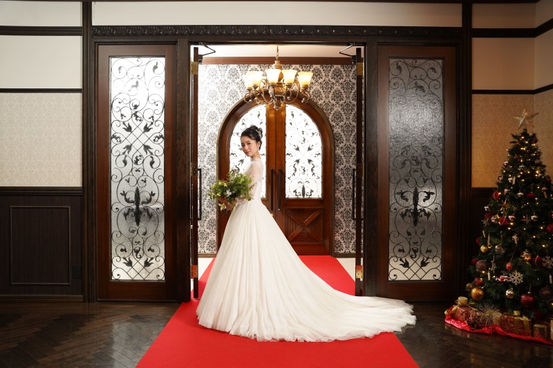 ウェディングドレス×クリスマスツリー