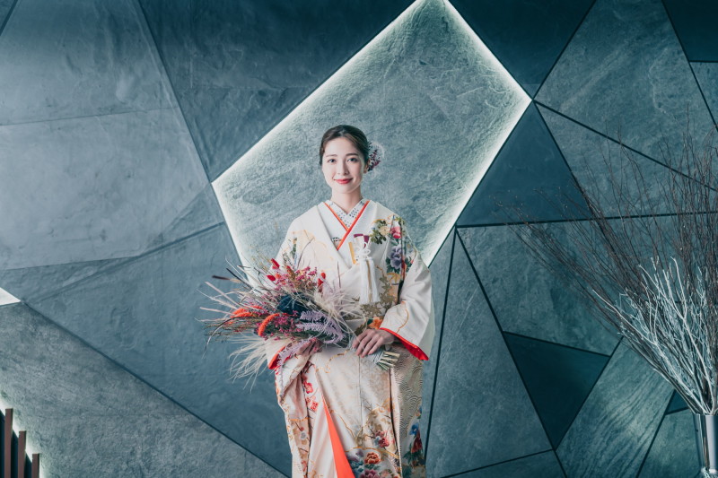 【和装とドレス、両方を選べる楽しさ】