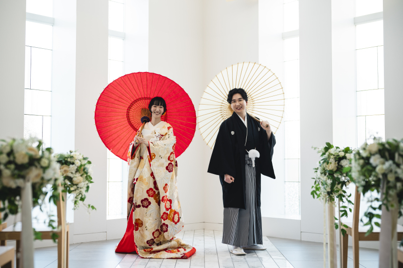 華やかな色打掛でフォトウェディング