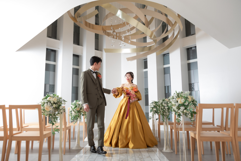 夜のチャペルで