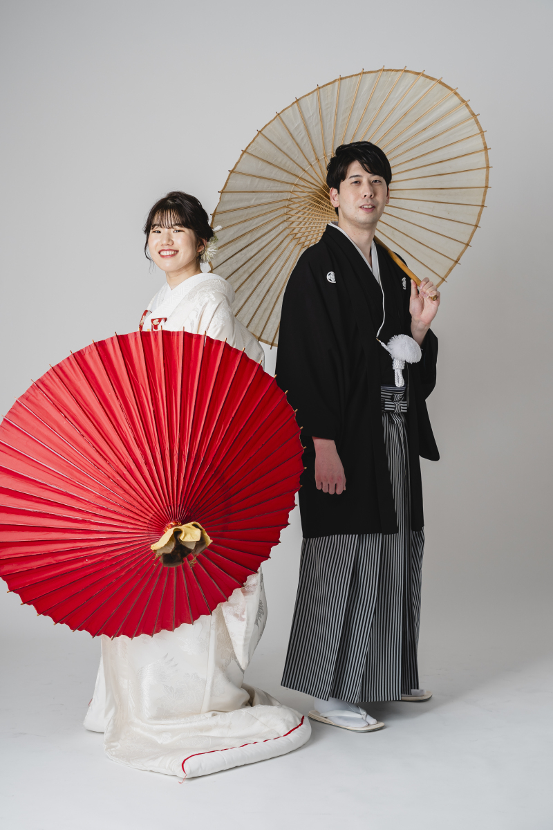 まずはスタジオで