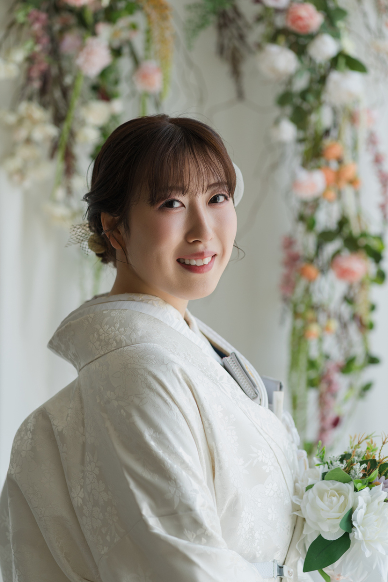 やわらかな光と、咲き誇る花々に包まれて。