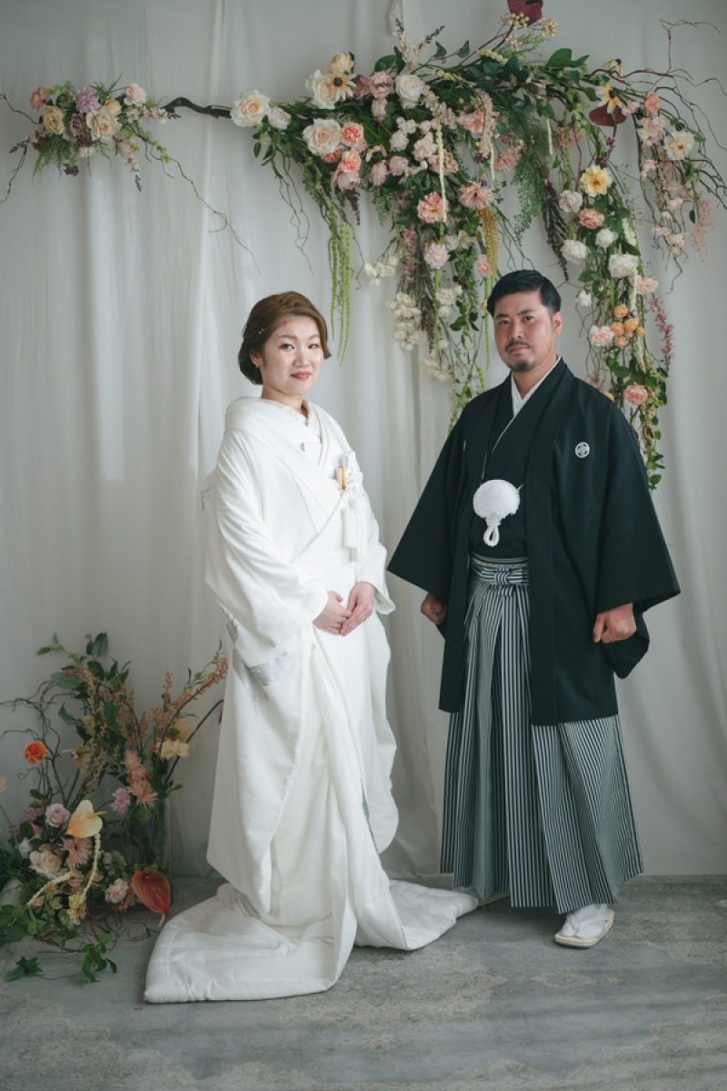 凛とした白無垢に