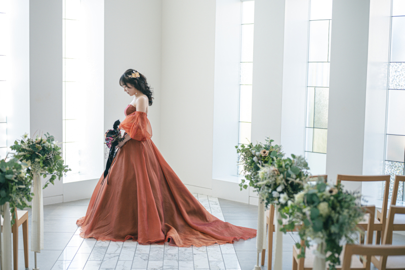 新婦様のカラードレスはテラコッタカラー♪