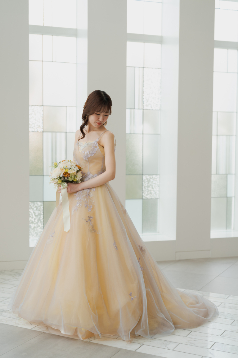 オーバーカラードレスで3着目？！