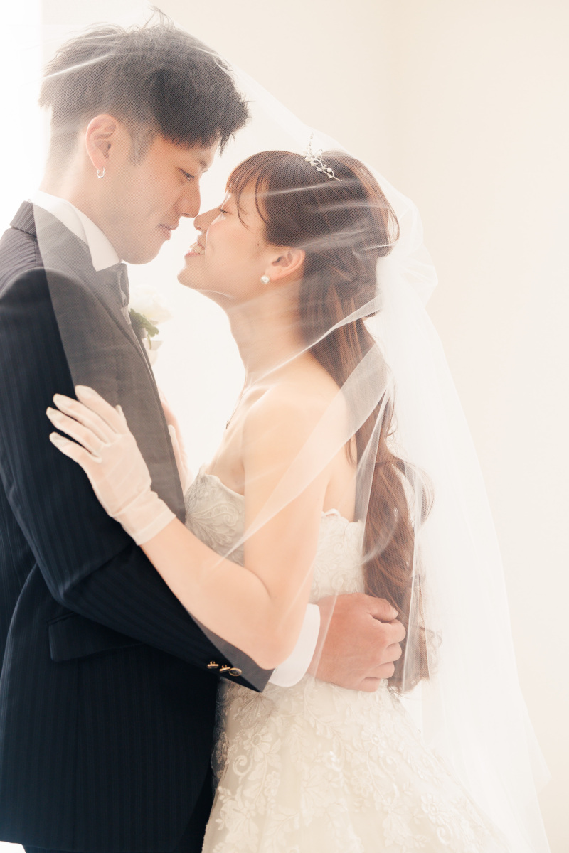 ベールに包まれて・・・