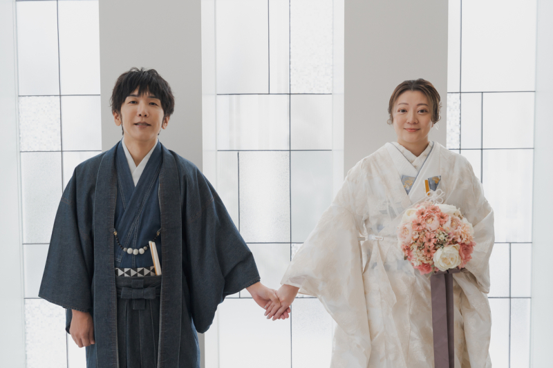 手をつないでにっこりと♡