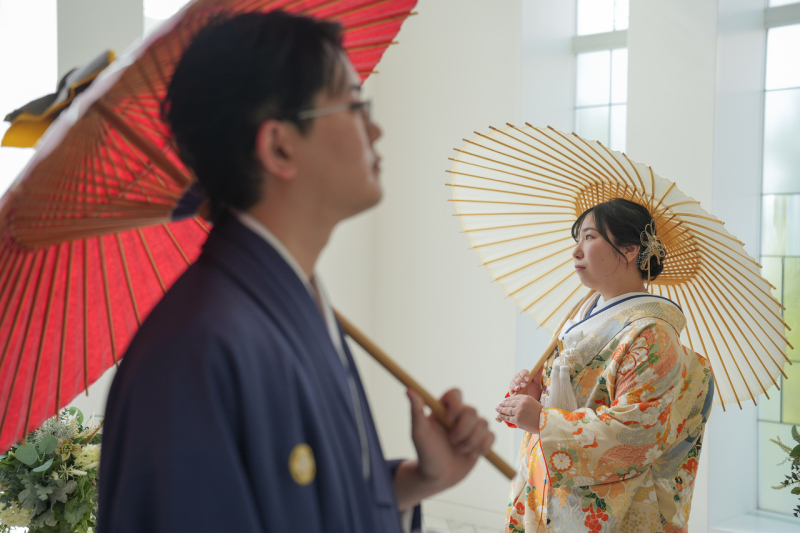 二人の視線の先に見えるもの
