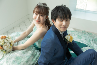 小さな結婚式 新潟店_チャペルⅡ(洋装カラードレス)
