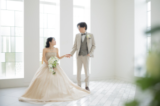 小さな結婚式 新潟店_チャペルⅡ（洋装カラードレス）