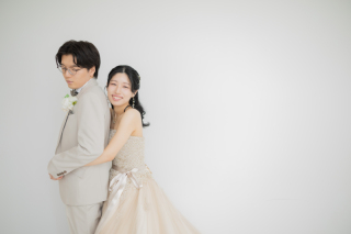 小さな結婚式 新潟店_チャペルⅡ（洋装カラードレス）