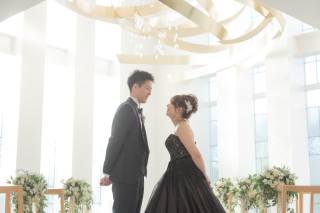 小さな結婚式 新潟店_チャペルⅡ（洋装カラードレス）