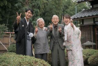 おしゃれな写真も素敵だけど家族と一緒に笑っている写真を撮るときは一番胸が熱くなる瞬間です。