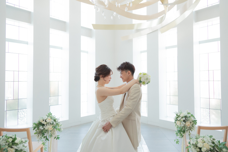 【期間限定_基本料50%OFF】和装&洋装各1着チャペルフォトプラン|全データ&アルバム付き☆