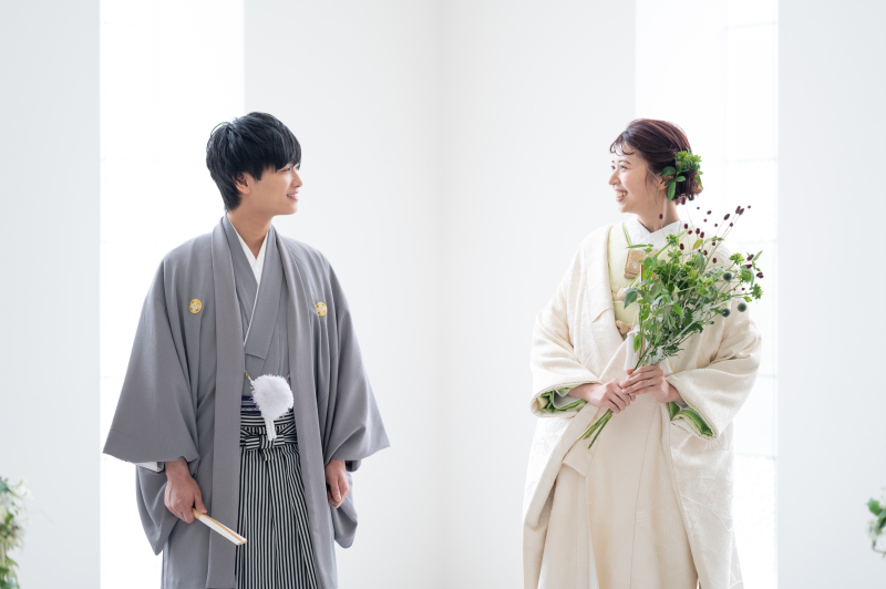 【期間限定_基本料50%OFF】和装＆洋装各１着チャペルフォトプラン｜全100カットデータ付き☆139,000円&rarr;69,500円