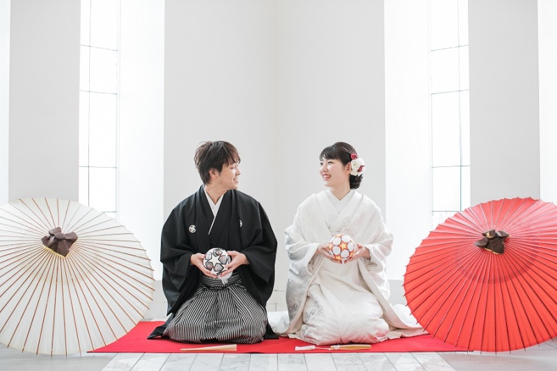 ★最大約80%OFF★和装&洋装各1着_チャペルフォトプラン|全データ付☆衣装追加料金なしで安心!基本料金のみでOK◎