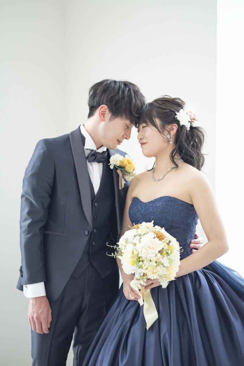 【期間限定】基本料50%オフ◆和装&洋装各1着_チャペルフォト+会食プラン|全データ&アルバム1冊&6名分お食事代付☆