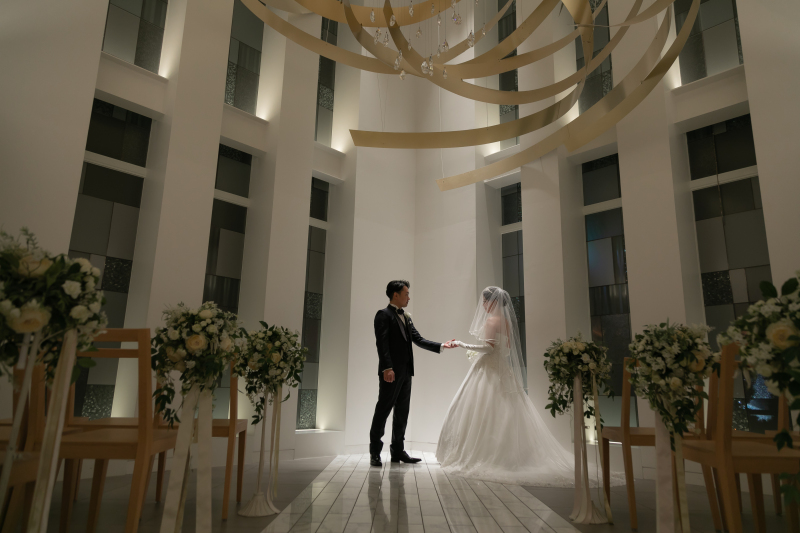 【ナイトフォト・アルバム1冊付き】基本料金50%OFF◆ドレス1着プラン|全50カットデータ・花嫁ヘアメイク込※10月中の撮影