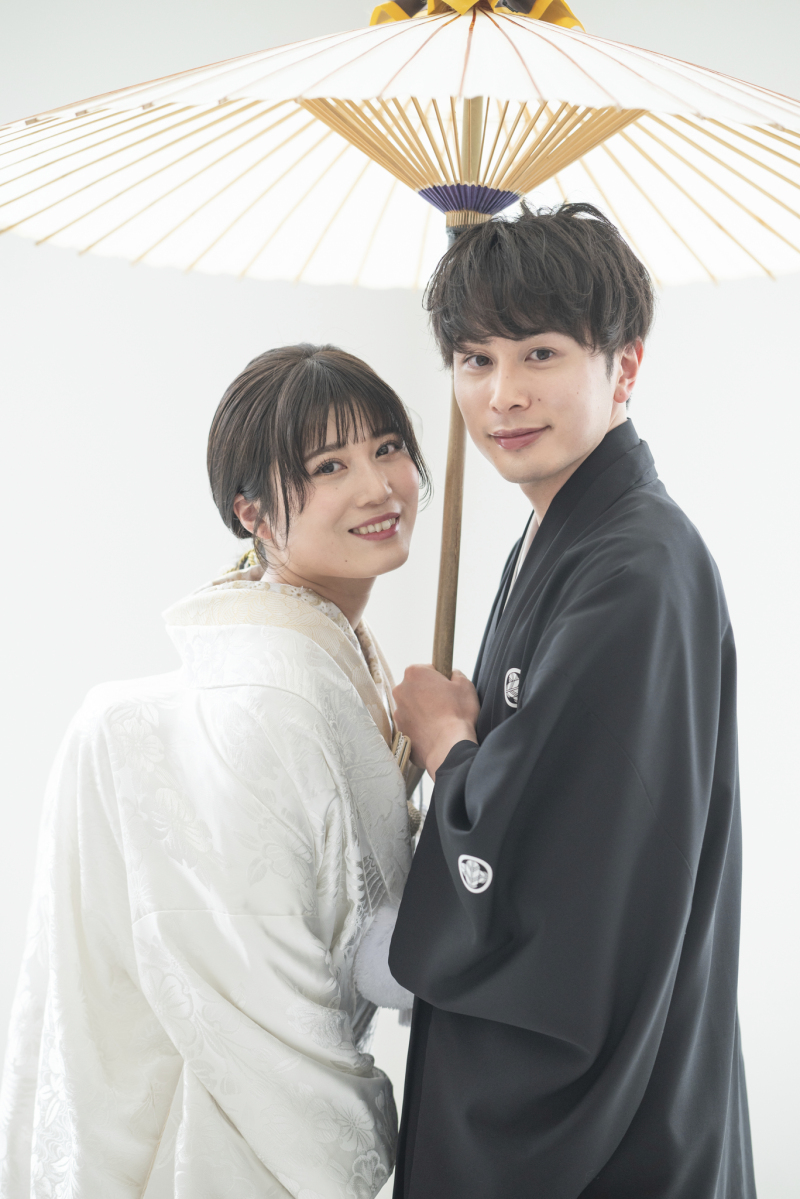 【期間限定】基本料50%オフ◆和装&洋装各1着_チャペルフォト+会食プラン|全データ&アルバム1冊&6名分お食事代付☆