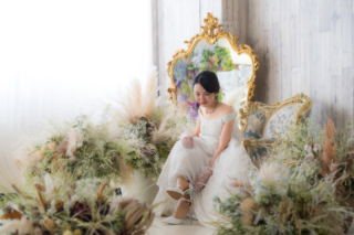 【洋装】上品な自然光撮影