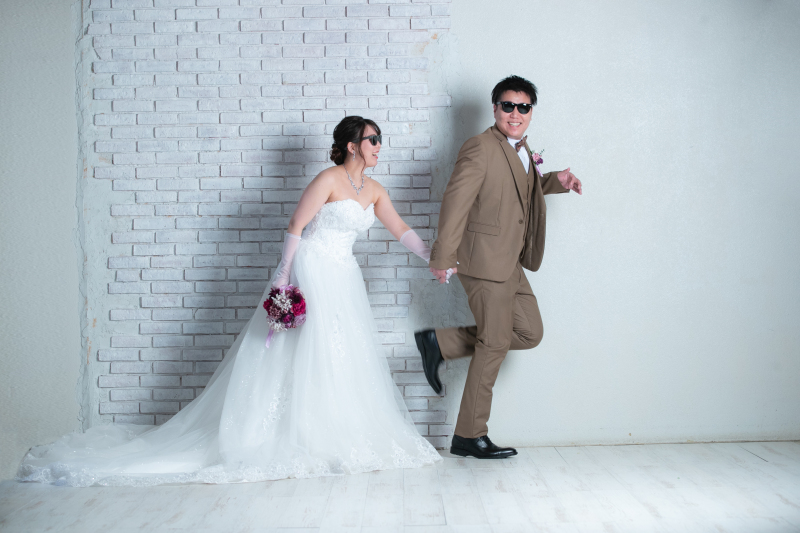 「お好きなようにポージングしてください」