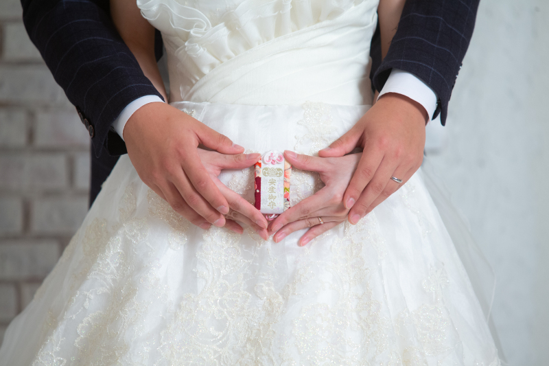 持っているのは「安産御守」♡♡