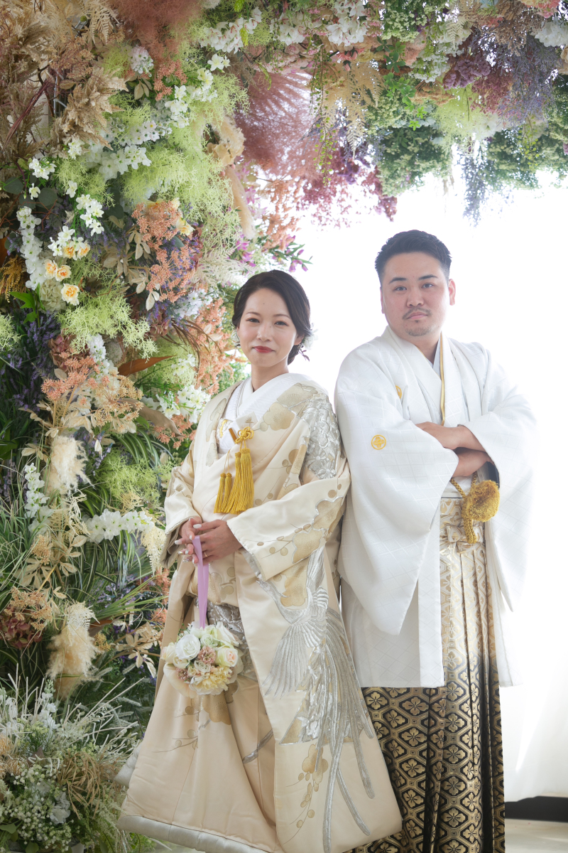 ホワイト×ゴールド