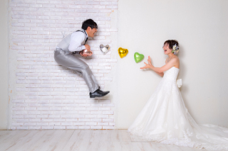 【洋装/スタジオ】小物を使って楽しく撮影♪