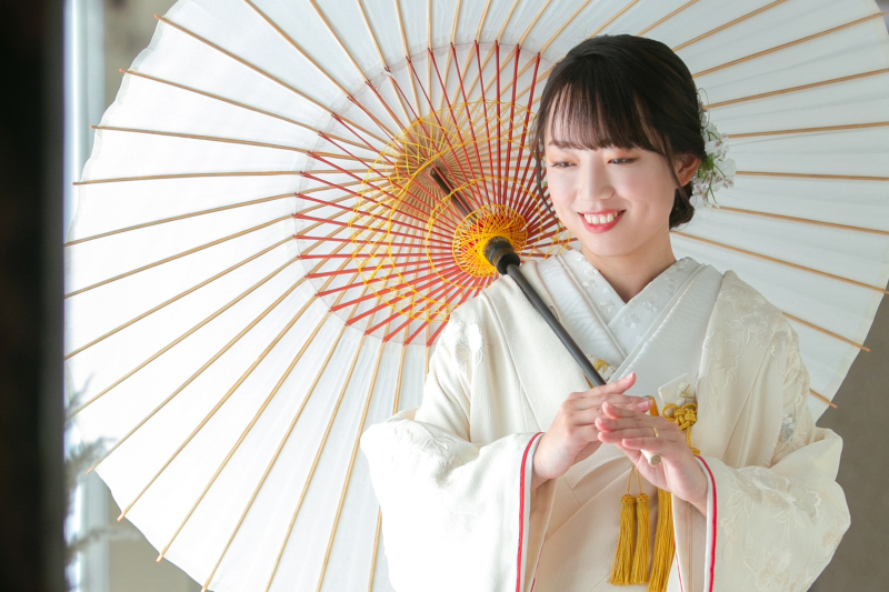 ル・トレフル produced by スタジオエス_色打掛・着物が豊富