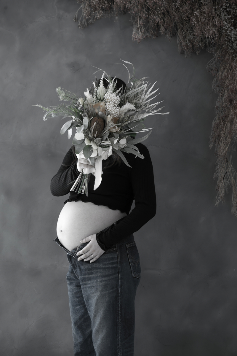 飾りすぎない自然な姿を大切に、あたたかな想いが伝わってくる柔らかな一枚に仕上げます。