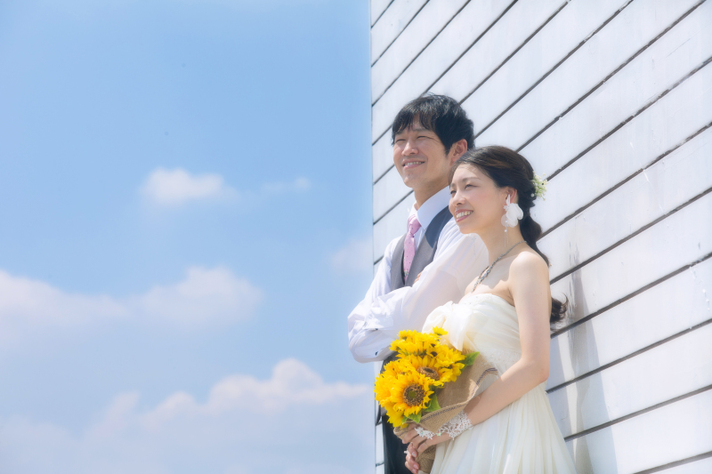 【7月まで限定!8.8万OFF】洋装スタジオ&ロケ撮影プラン|衣装UP&土日UP無料!|プラン限定特典付き♪