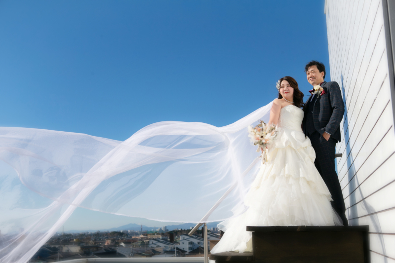 【10月末まで】追加料金なし&お渡しデータ倍増!スタジオフルパック1着プラン ¥187,000⇒¥98,000