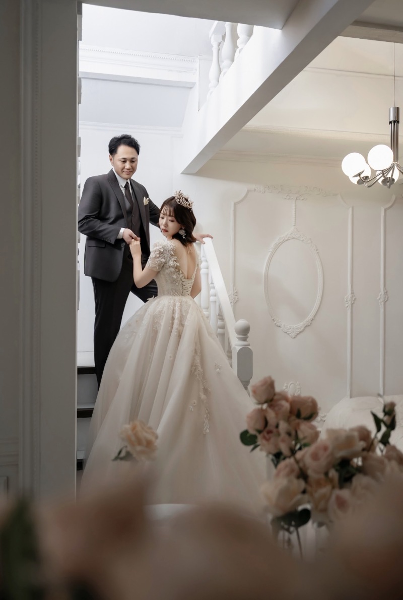 ご新婦様をリード