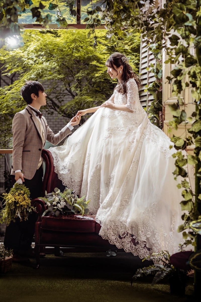 扉前で手を繋いで♪