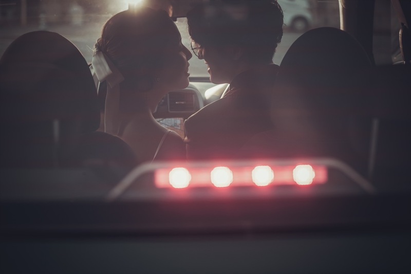 二人のシルエット