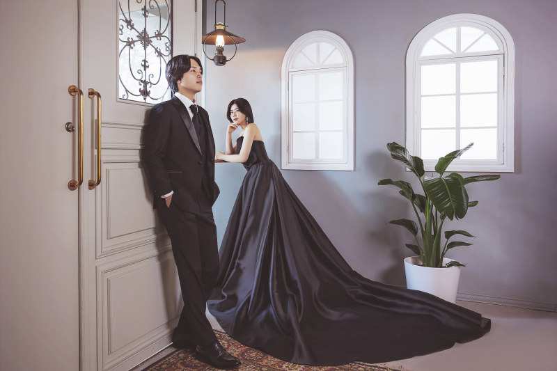 ドレスを広げて♬